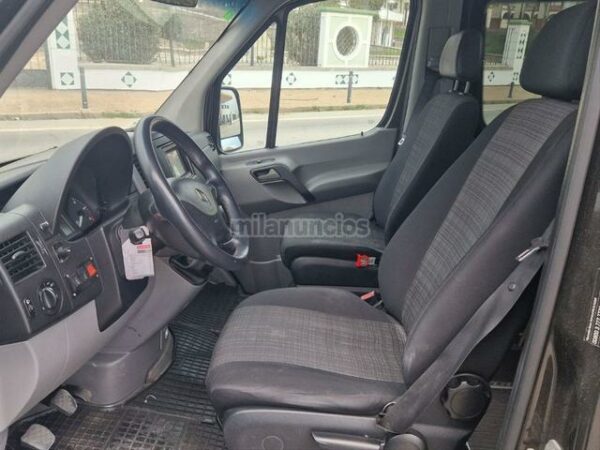 Mercedes-Benz - Viano 3.0 CDI Ambiente Edition Larga - Imagen 4