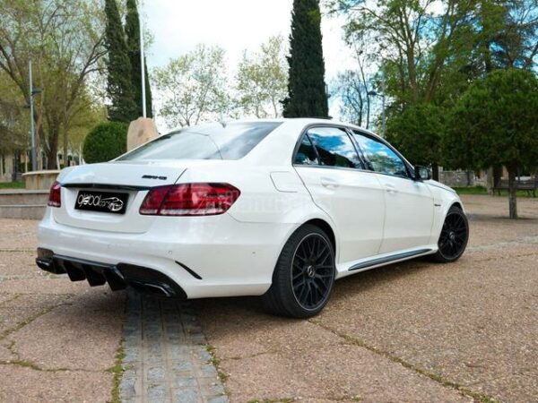 Mercedes-Benz Clase E E200 CDI Elegance - Imagen 14