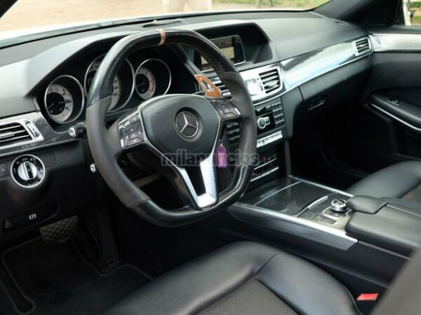 Mercedes-Benz Clase E E200 CDI Elegance - Imagen 10