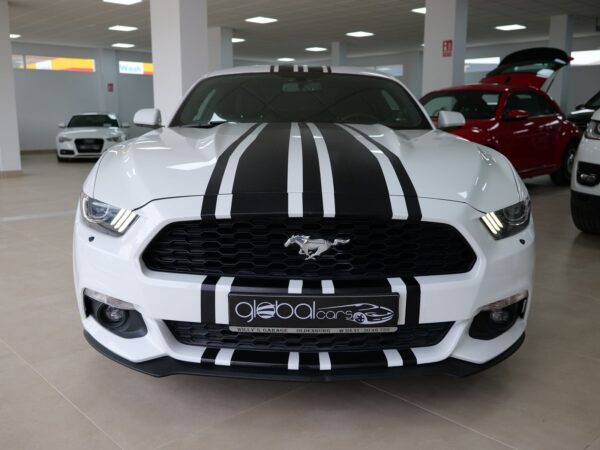 Ford Mustang Eco Boost 2.3i 310 cv - Imagen 3