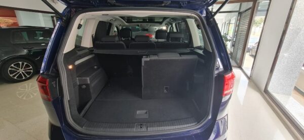 Volkswagen Touran Highline 7 plazas - Imagen 4