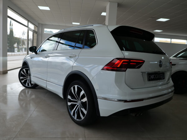 VOLKSWAGEN - TIGUAN SPORT 2.0 TDI 140KW 190CV DSG 4MOTION - Imagen 18