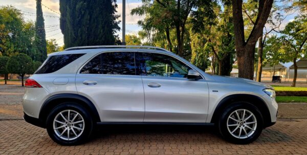 MERCEDES-BENZ - GLE - Imagen 5