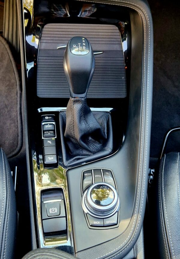 BMW - X1 XDRIVE18D - Imagen 8
